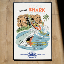 
                      
                        Charger l&#39;image dans la galerie, Affiche - Shark Splashdown
                      
                    